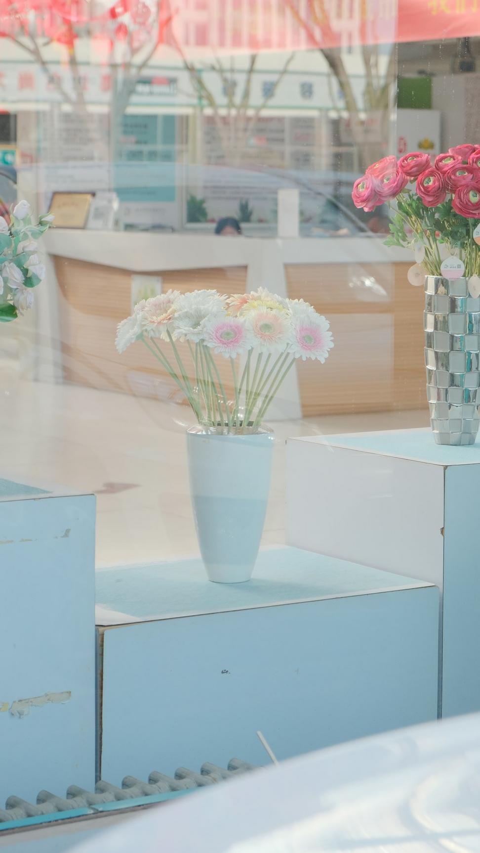 Office reception floral arrangement