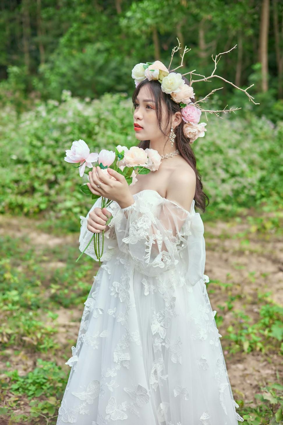 Pastel bridesmaid bouquet