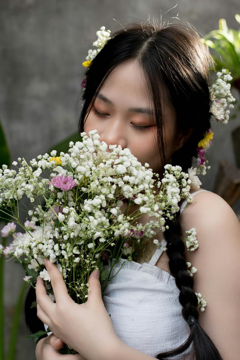 Wildflower style wedding bouquet